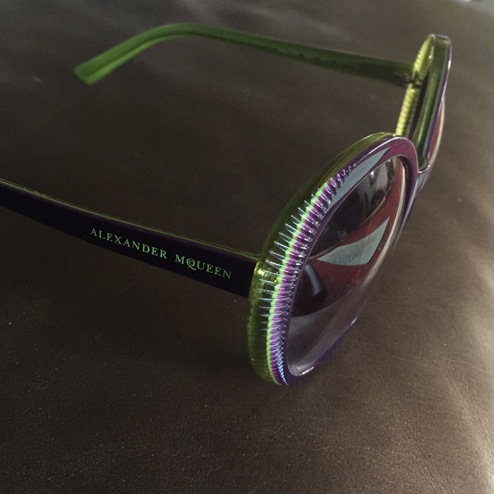 Alexander McQueen Sunglasses AMQ 4167/s